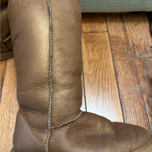 UGG Classic Tall Metallic Gold Boots Size 6 - Picture 4 of 7